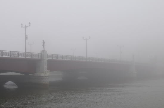 霧の幣舞橋