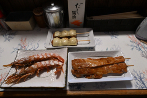 つくねチーズ、ひな串、海老焼き